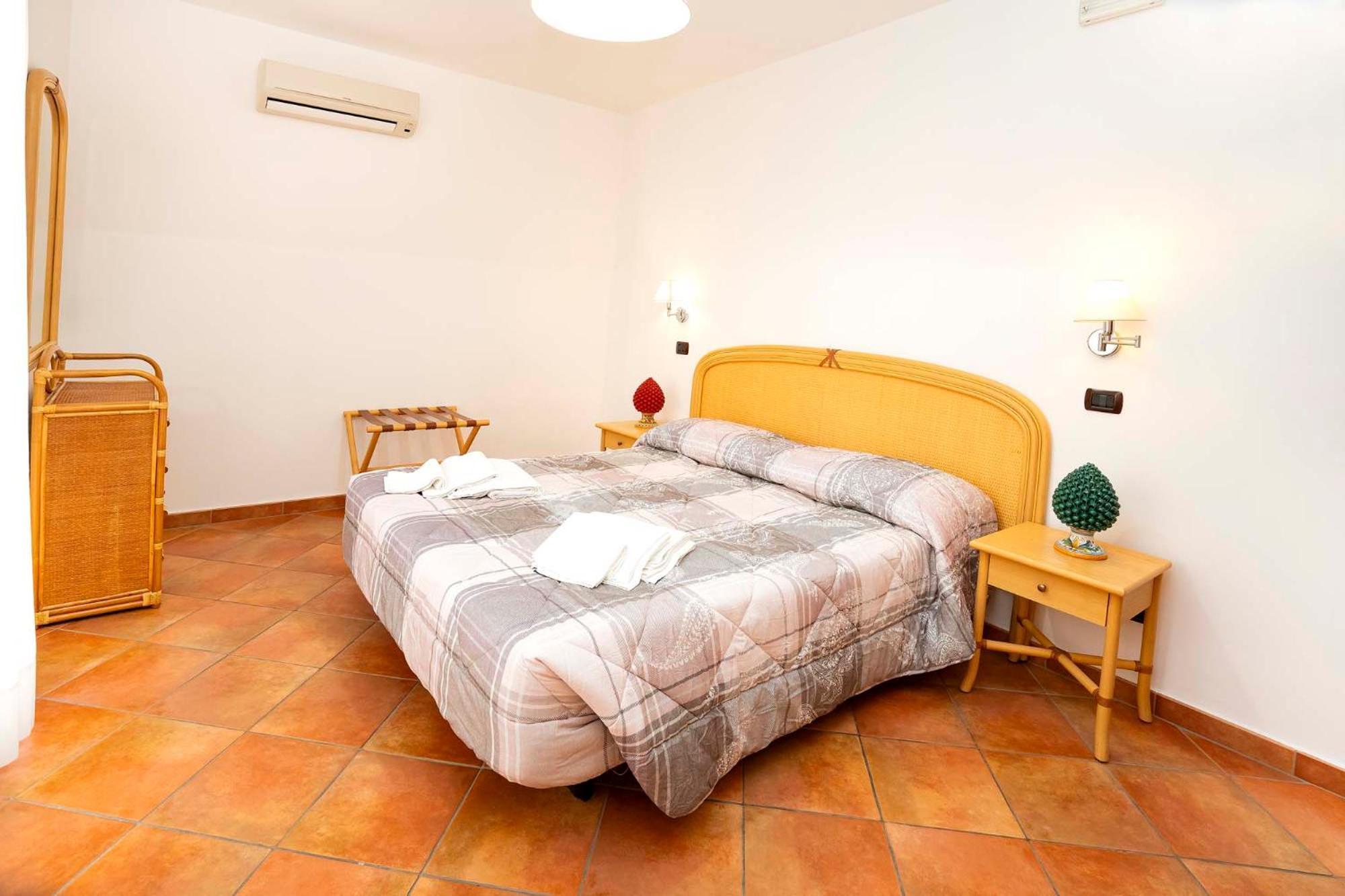 Le Tartarughe Aparthotel Letojanni Bagian luar foto