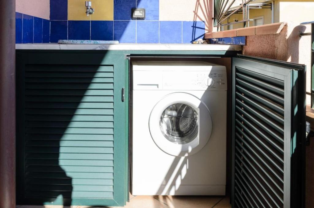 Le Tartarughe Aparthotel Letojanni Bagian luar foto