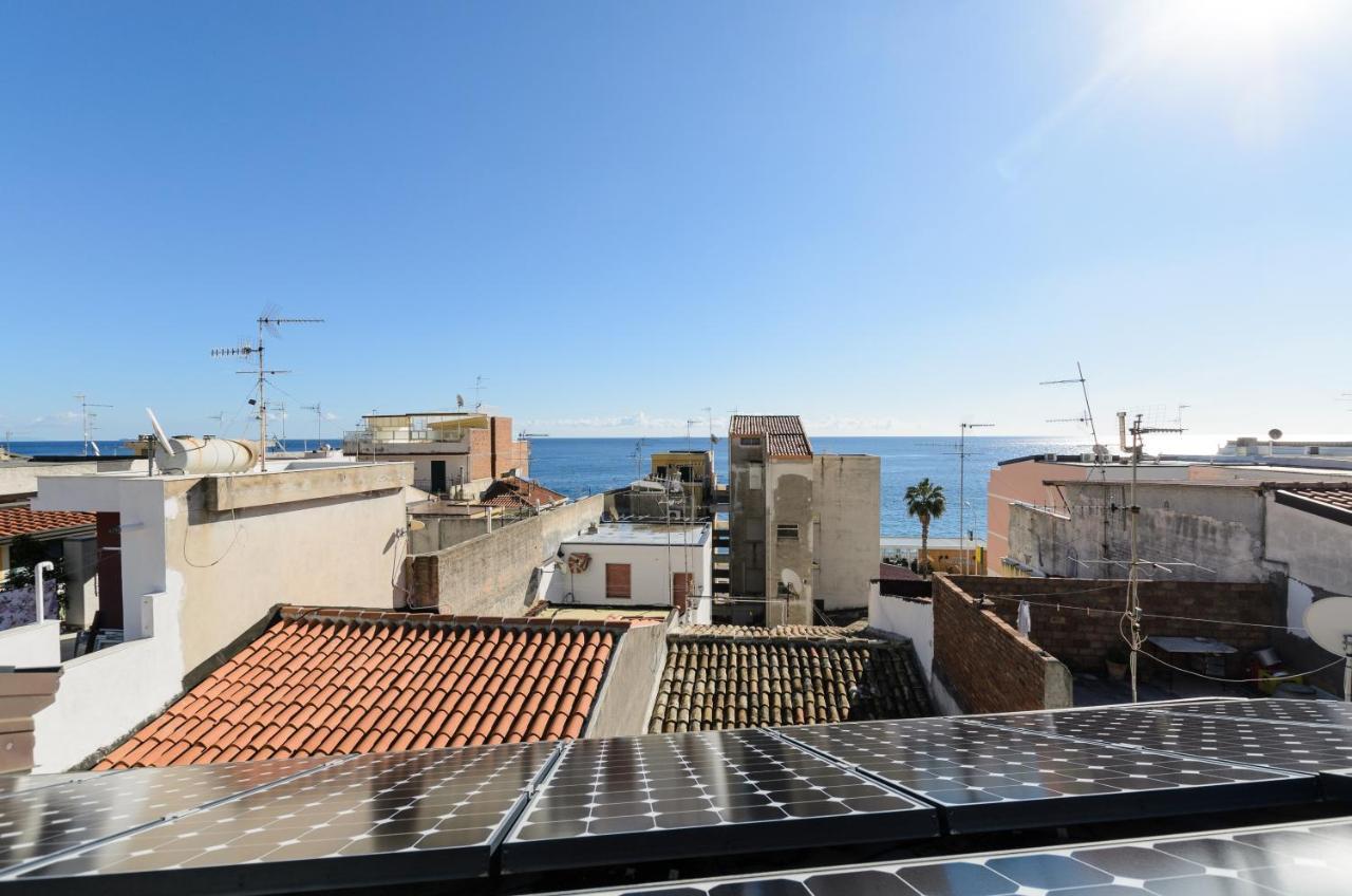 Le Tartarughe Aparthotel Letojanni Bagian luar foto